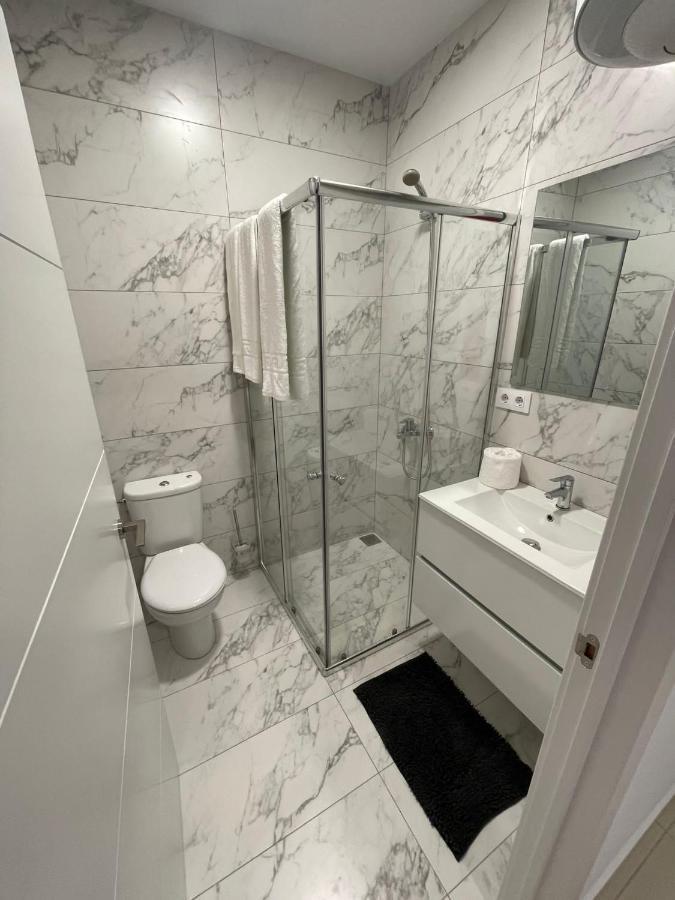 Apartamentos La Meridian Barcelona Buitenkant foto